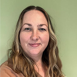 claire smith 254x254